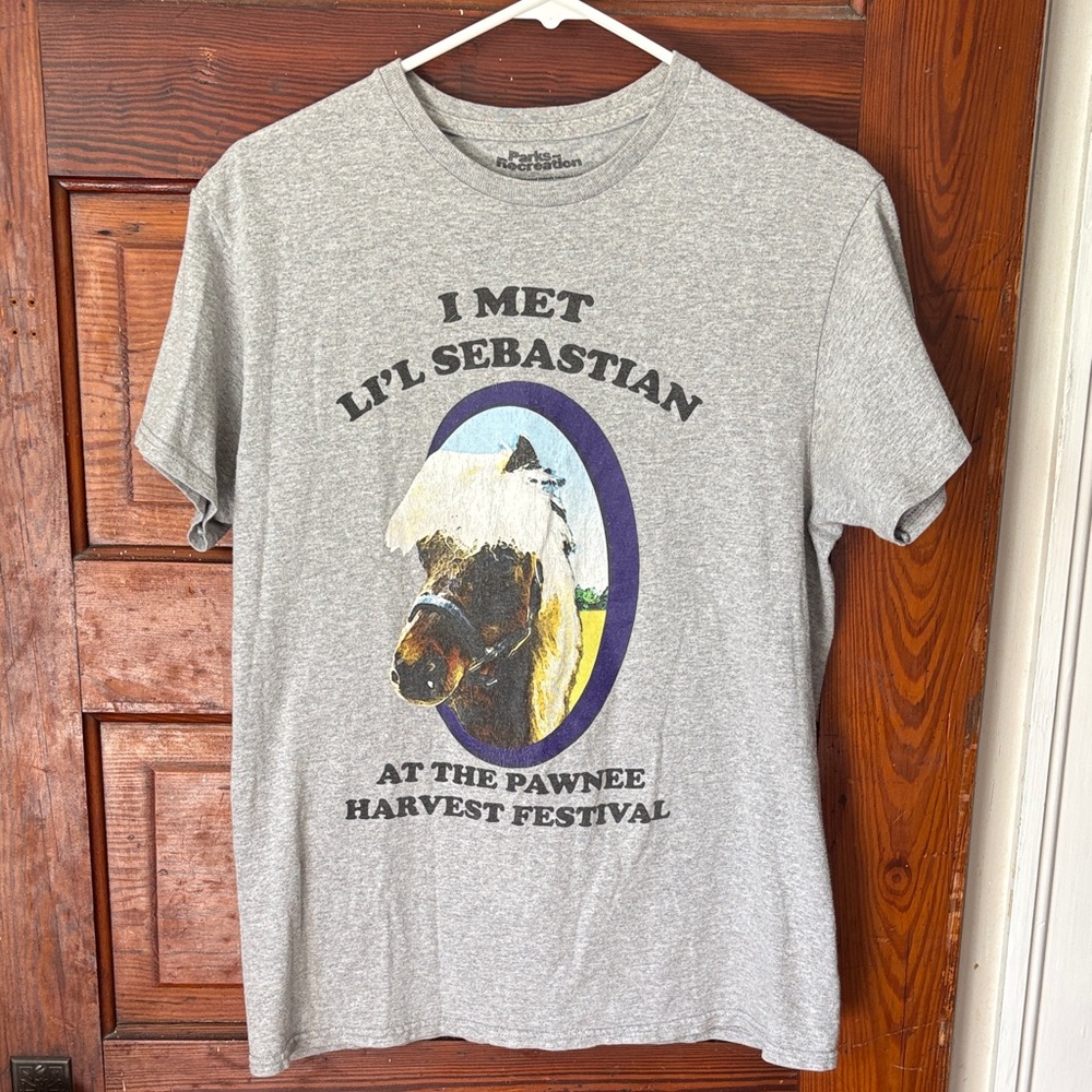 Parks N Recreation Lil Sebastian Tee Size Small